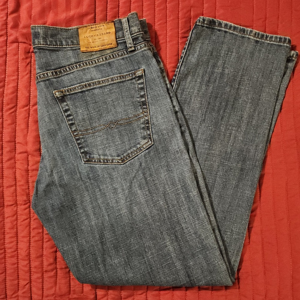 Lucky Brand 221 Straight Jeans Mens 34x30 Brie Medium Wash Blue Denim